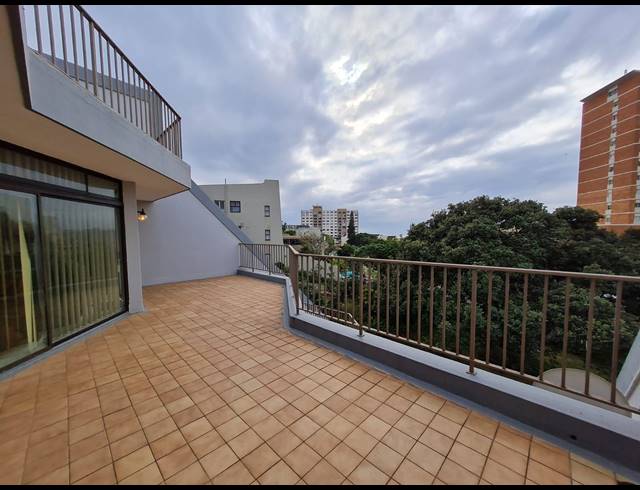 3 BEDROOM APARTMENT FOR SALE IN UMHLANGA CENTRAL
